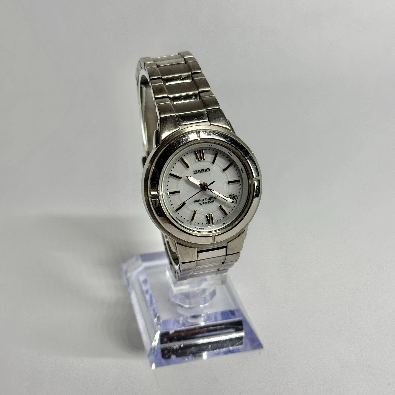 CASIO LWQ-130 Wave Ceptor Quartz Analog Women Vintage Watch W532 *WORKING