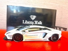 Liberty Walk 1/18 Lamborghini Aventador White Model Car LB-Works