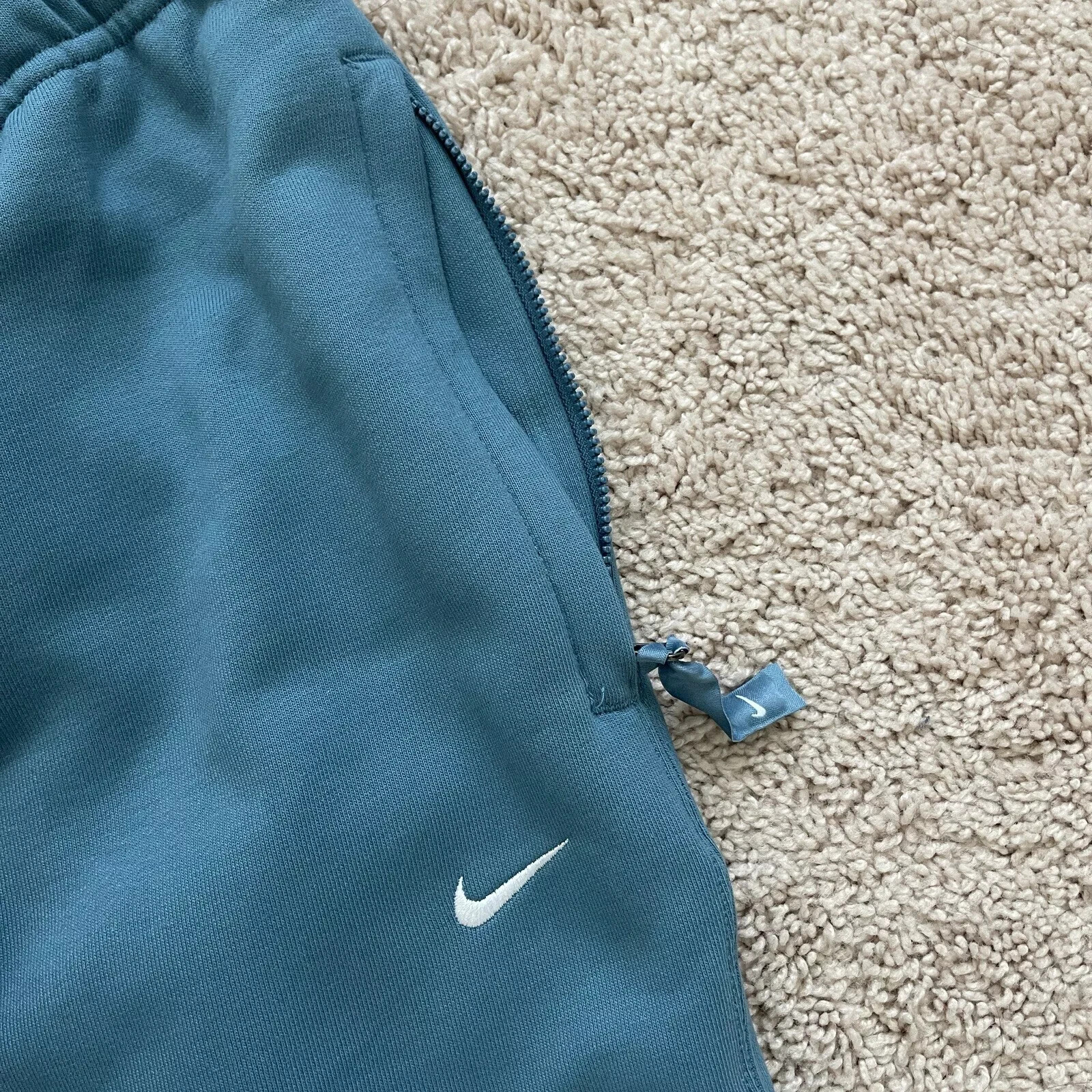 Picture 4 of 5
