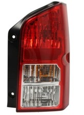 Feu arrière Nissan NAVARA