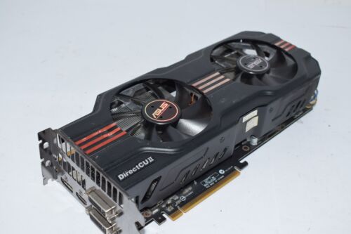 Carte graphique Asus GeForce GTX580 BACVCM017716 DirectCuII - Photo 1 sur 4