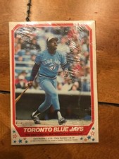 MONTREAL EXPOS & Toronto Blue Jays Complete team sets 1982 OPC Baseball Poster