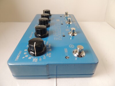 TC Electronics Flashback x4 Delay/Looper Effects Pedal Guitar Free