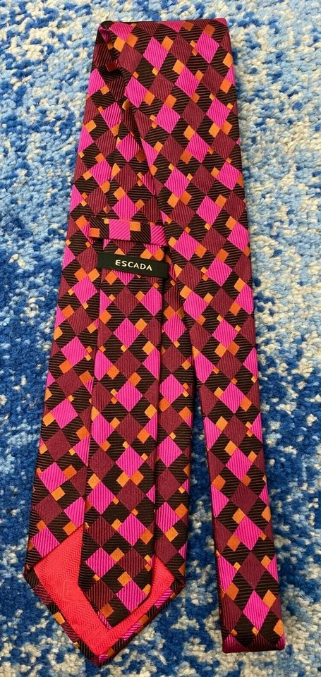 ESCADA Burgundy Black Red Pink Copper Geometric Silk Necktie Italy - Image 3 of 4