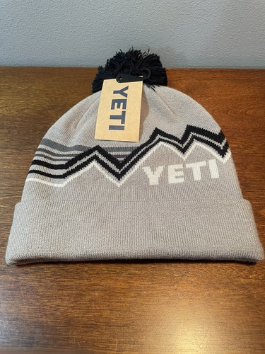 Yeti Freestyle Pom Gray Black Beanie Unisex OSFA Cuffed Brand New - Picture 3 of 3