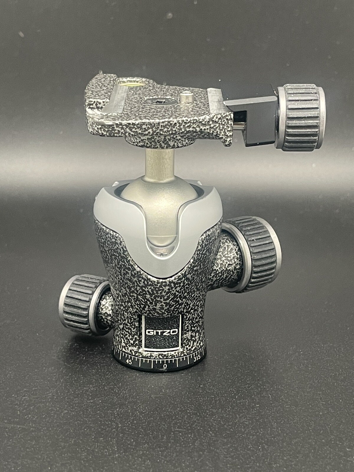 Gitzo GH1382TQD Traveler Tripod Ball Head Arca Swiss eBay