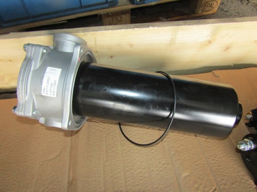 AGCO MASSEY FERGUSON HYDRAULIC FILTER ASSEMBLY 4381312m91 - Picture 5 of 5