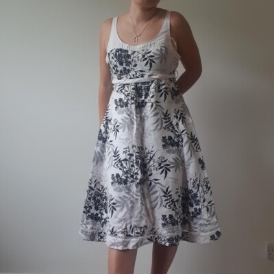 vintage black white floral MNG dress MNG casual sportswear size small fit  10 | eBay UK