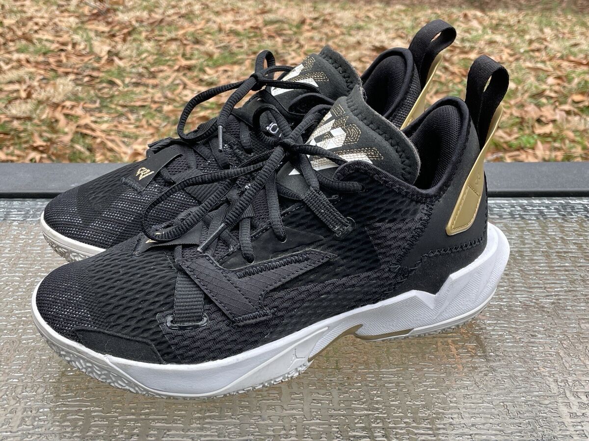 Nike Air Jordan Why Not? Zer0.4 Youth Size 6.5Y Black/Gold Nike Air Jordan Why Not? Zer0.4 Youth Size 6.5Y Black/Gold