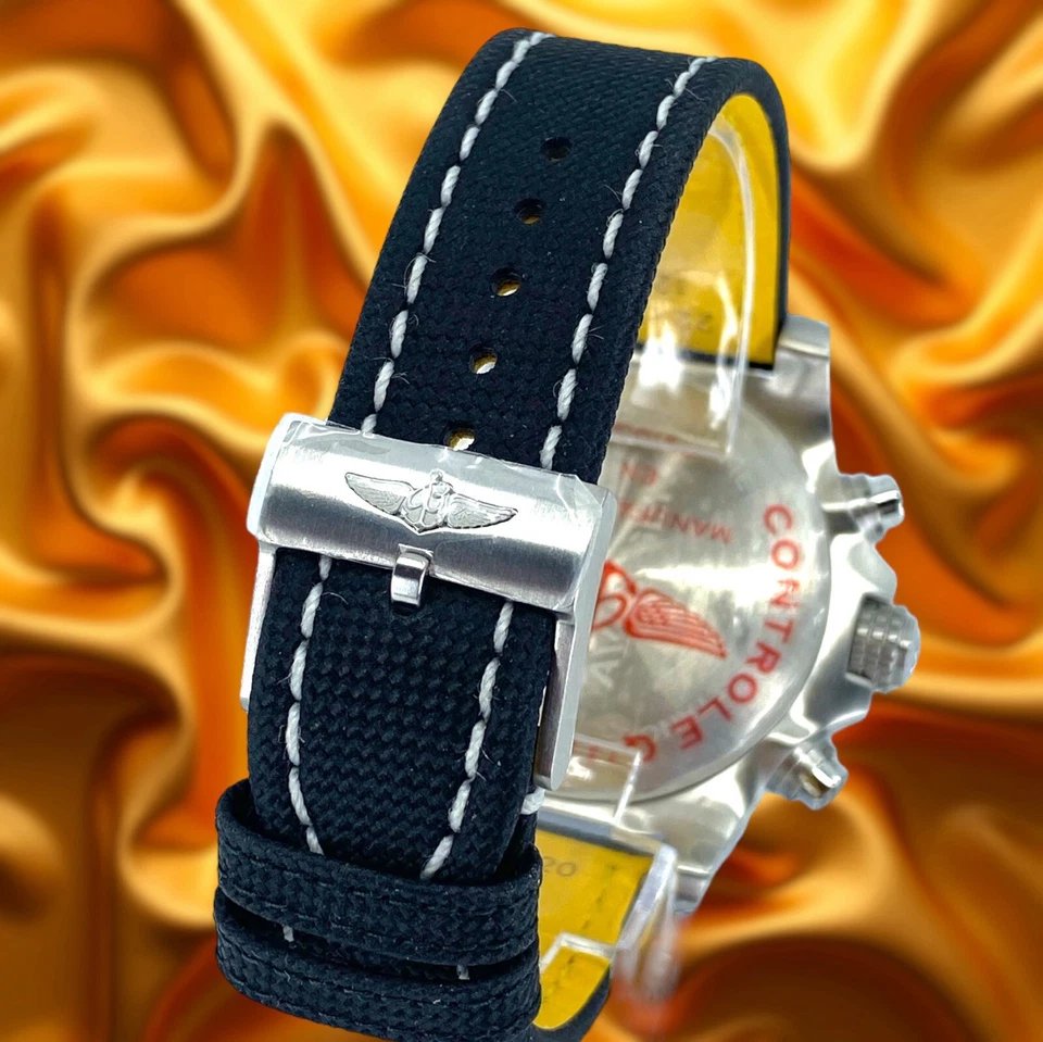 Автоматические часы с хронографом Breitling Avenger GMT 45 черный циферблат A24315101B1X1 - Изображение 4 из 4