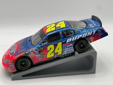 Jeff Gordon 24 DuPont California Raced Win Version 2004 Monte Carlo 1:24