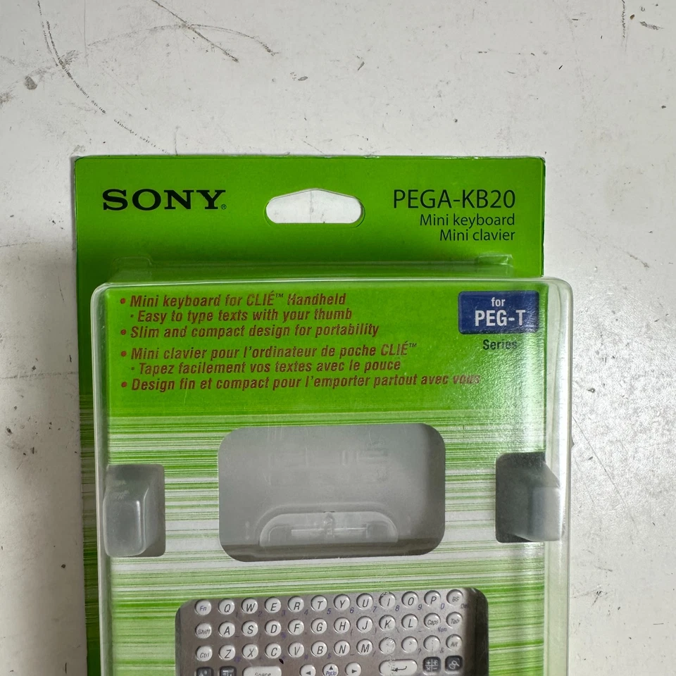 Vintage Sony Clie PEGA-KB20 Silver QWERTY Bluetooth Compact Mini Keyboard - Image 2 of 4