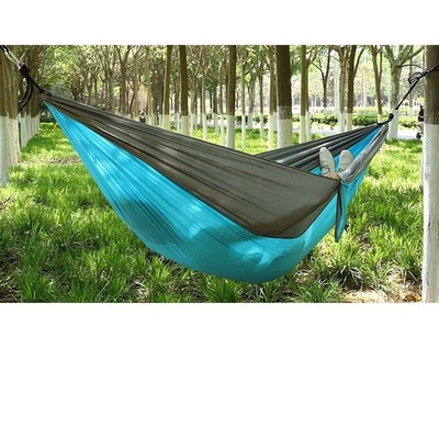 Tragbare Outdoor-Camping-Hängematte für eine Person mit farblich passender Nylon