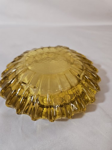 Vintage Mid Century Modern Fostoria Amber Glass Ashtray 5' Small - Picture 8 of 12