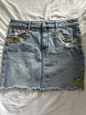 American Eagle Mini Skirt Jean skirt denim Hand Embroidery Y2K 90  s Hippie Sz 12