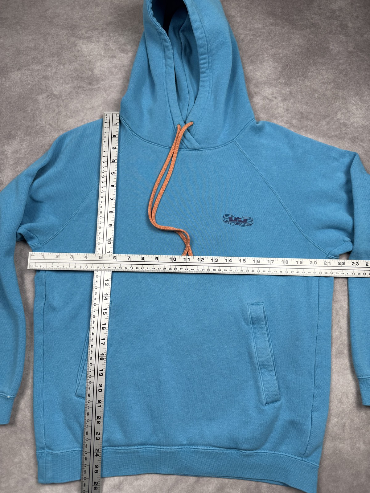 Nike LeBron James Hoodie Mens Small Strive For Gr… - image 6