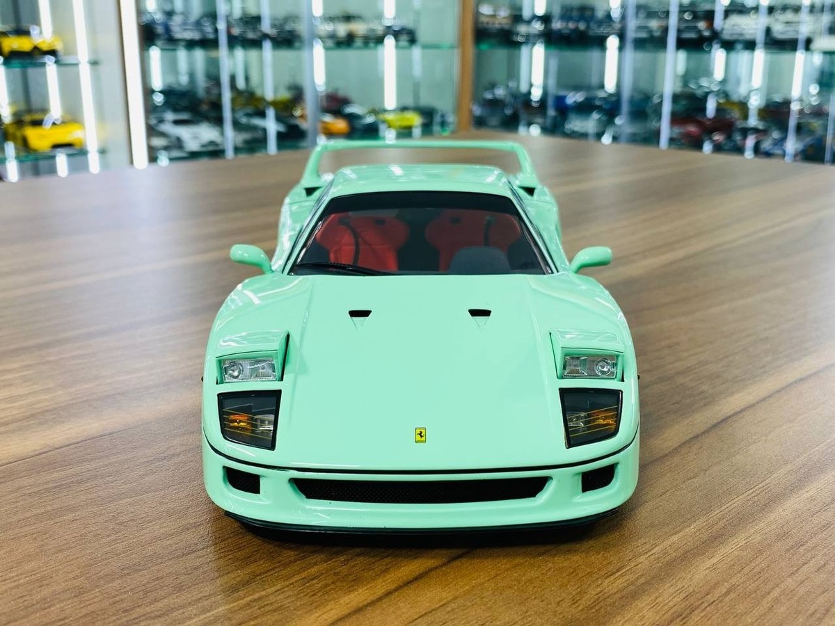 Kyosho Ferrari F40 - Full Opening Limited Edition Mint Green [ 1