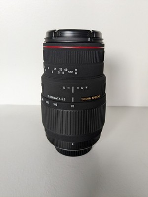 Sigma APO 70-300mm f/4-5.6 DG Macro Motorized Lens for Nikon AF