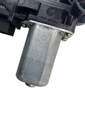 MERCEDES-BENZ B W246, W242 Fensterhebermotor hinten rechts A2469063200 33538935