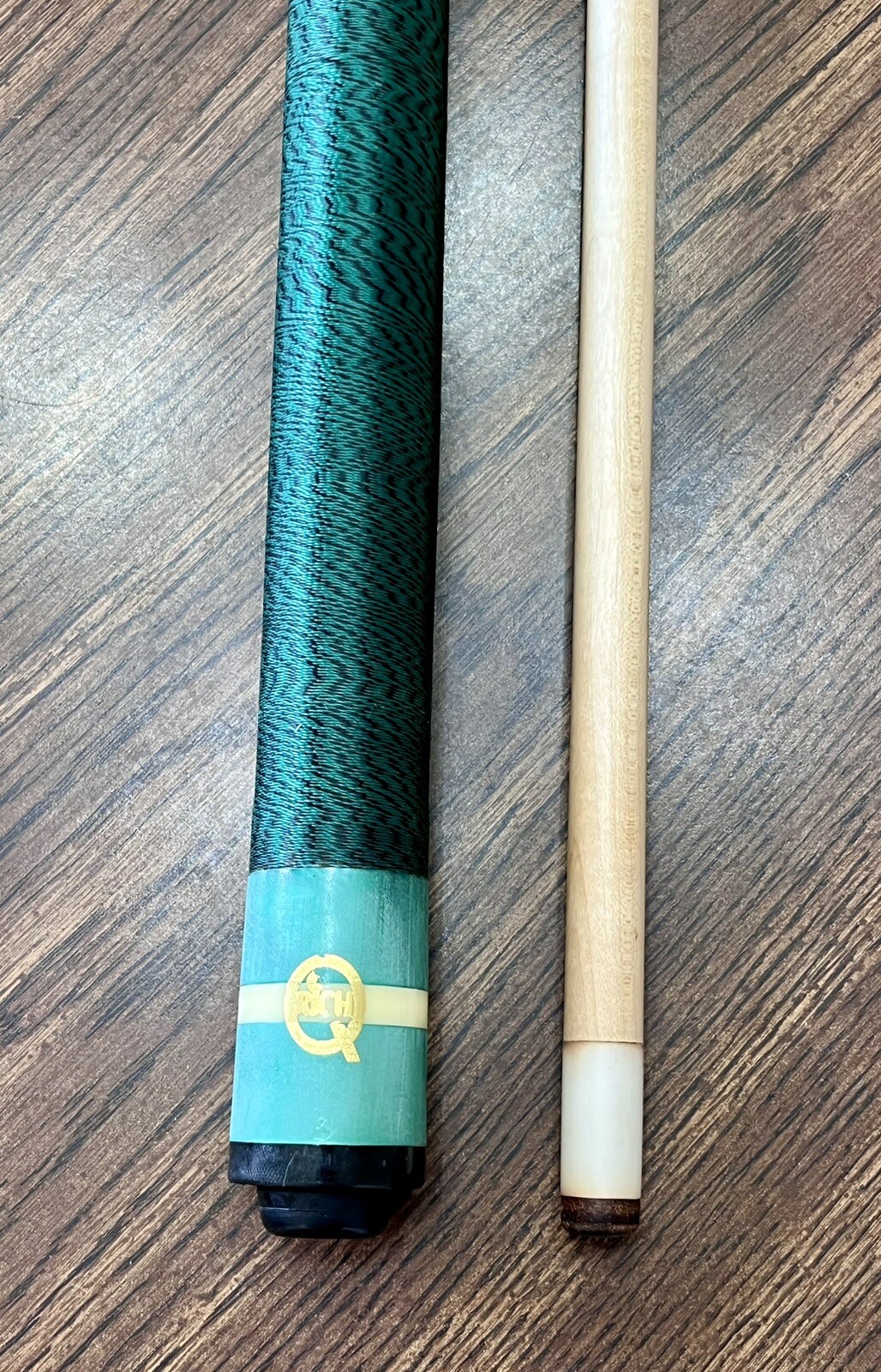 Imperial St. Louis Rams 19oz Pool Cue Stick - Licensed Billiard Cue With Fiberglass Wrap & Le Professional Tip