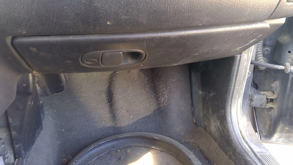 Conjunto de guantera Saturn Sl2 2000 2001 2002 puerta completa con pestillo OEM negro Foto 3 de 4