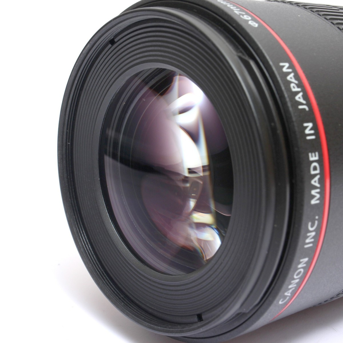 Canon EF 100mm f/2.8 L MACRO IS USM Lens With Box Hood
