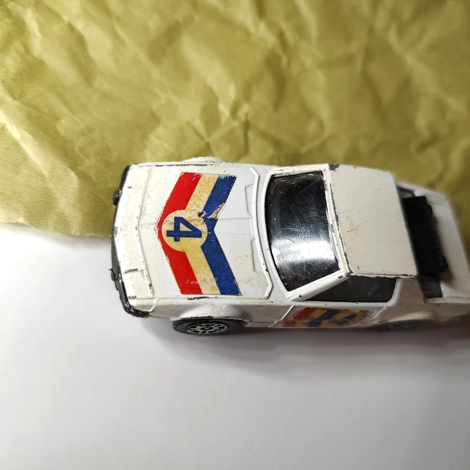 Vintage 1979 Corgi Juniors White Fiat X1/9  1/64 Diecast/Plastic AS IS - Image 3 of 4