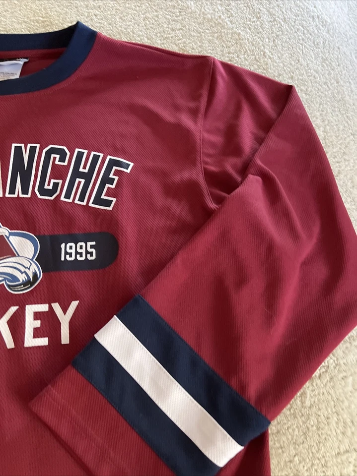 Colorado Avalanche Hockey Boys Burgundy Navy Blue Long Sleeve Sweater Jersey 18 - Image 3 of 4