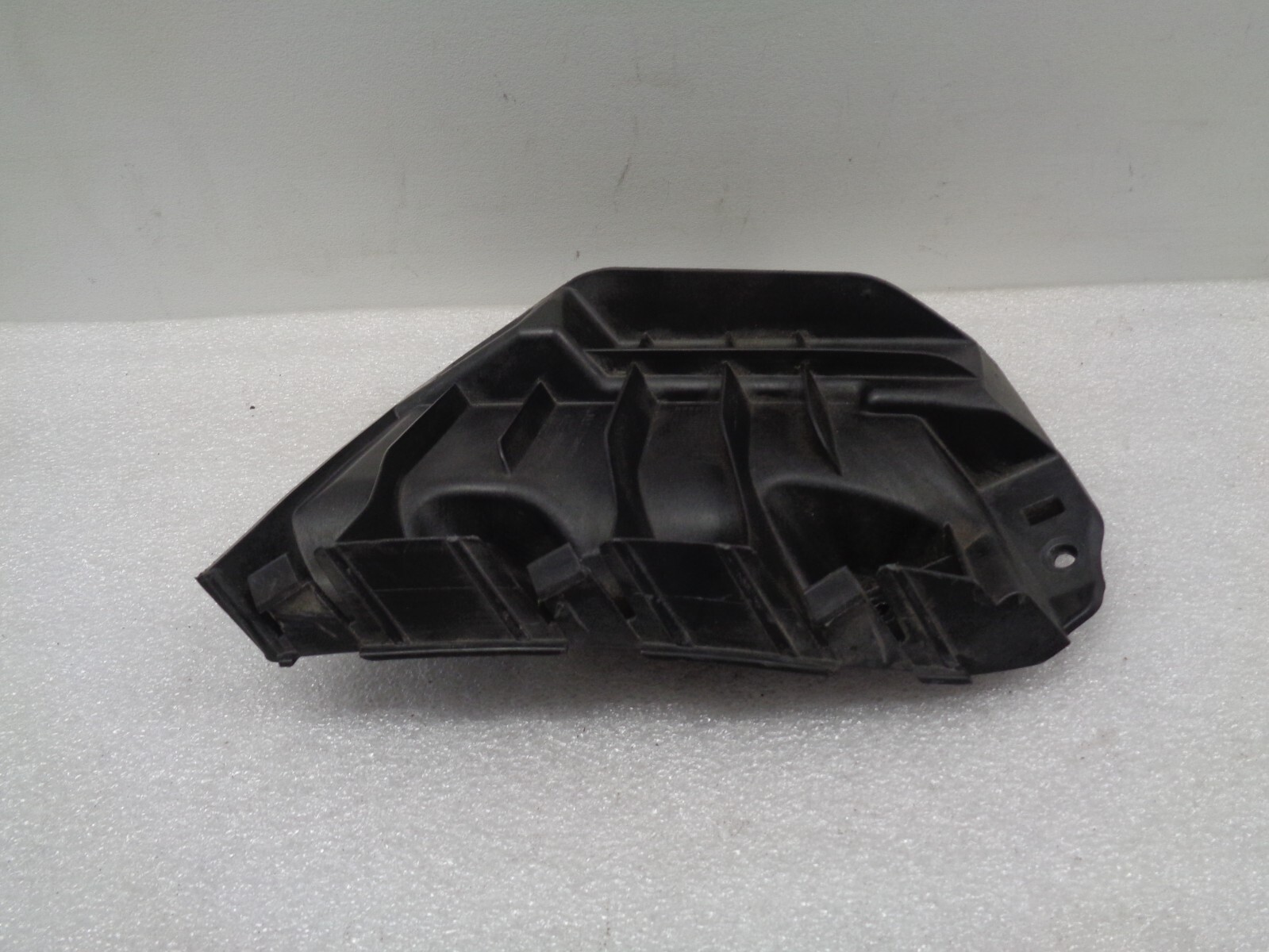 14-21 Maserati Ghibli Rear Left Side Bumper Mount Support Bracket OEM AK2404120