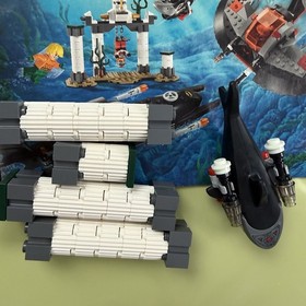 Lego DC Black Manta Deep Sea Strike 76027 Batman Bat Attack INCOMPLETE