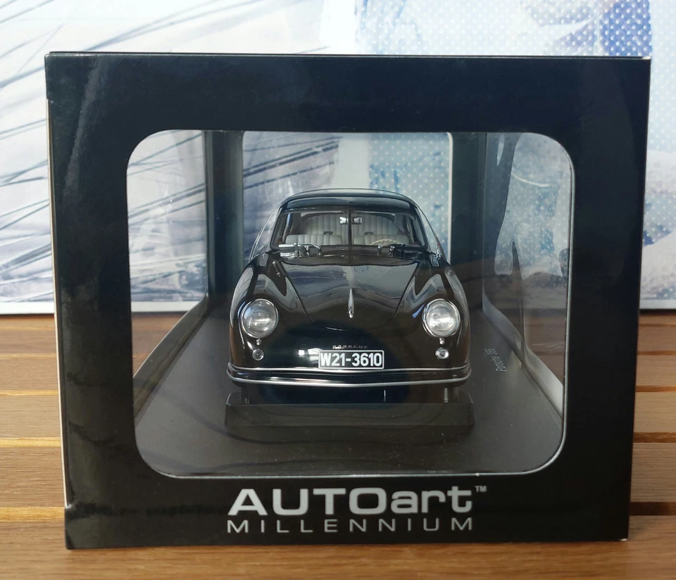 AUTOART 1:18 Ref. 77946 PORSCHE 356 COUPE (BLACK) - Imagen 3 de 4