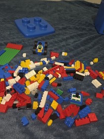 Vintage 2001 Lego Creator Tub Item #4163098 (Used)