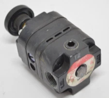 ASCO Numatics R800-03E Air Pressure Regulator  3/8" NPTF, 14 SCFM