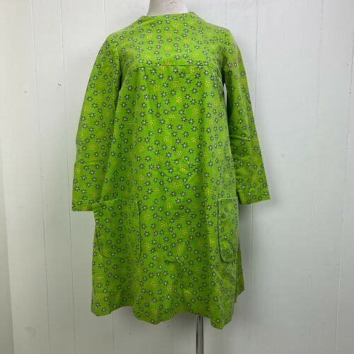 amish green dress Green Linen Amish Dress