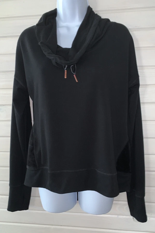 C9 Champion 中号黑色漏斗领上衣拇指孔运动衫二手状况完好 — 第 2/4 张图片