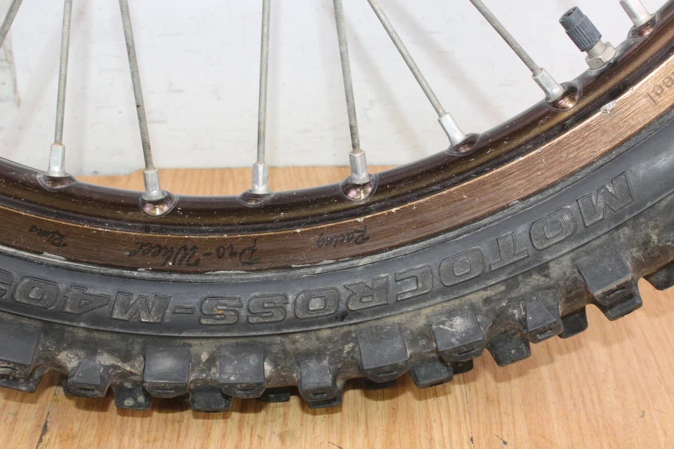 Honda CRF250R 2008 rueda delantera/neumático Foto 3 de 4