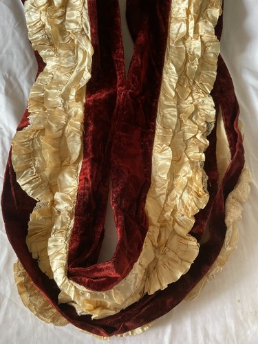 Antique French Handmade Chocolate Velvet Cream Silk Ruffle Lace Skirt Hem c1890s - Picture 11 of 11