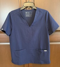 FIGS Technical Collection Unisex V-Neck Scrub Top Navy Blue Solid M Two Pocket