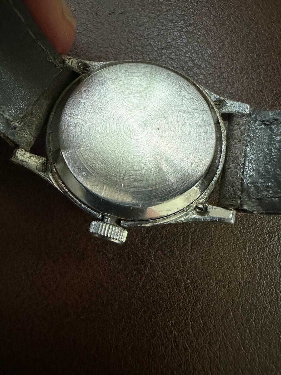 Vintage Mervos Aqua-Medico Manual Wind Swiss Doctor's Watch Red Seconds Hand View 3