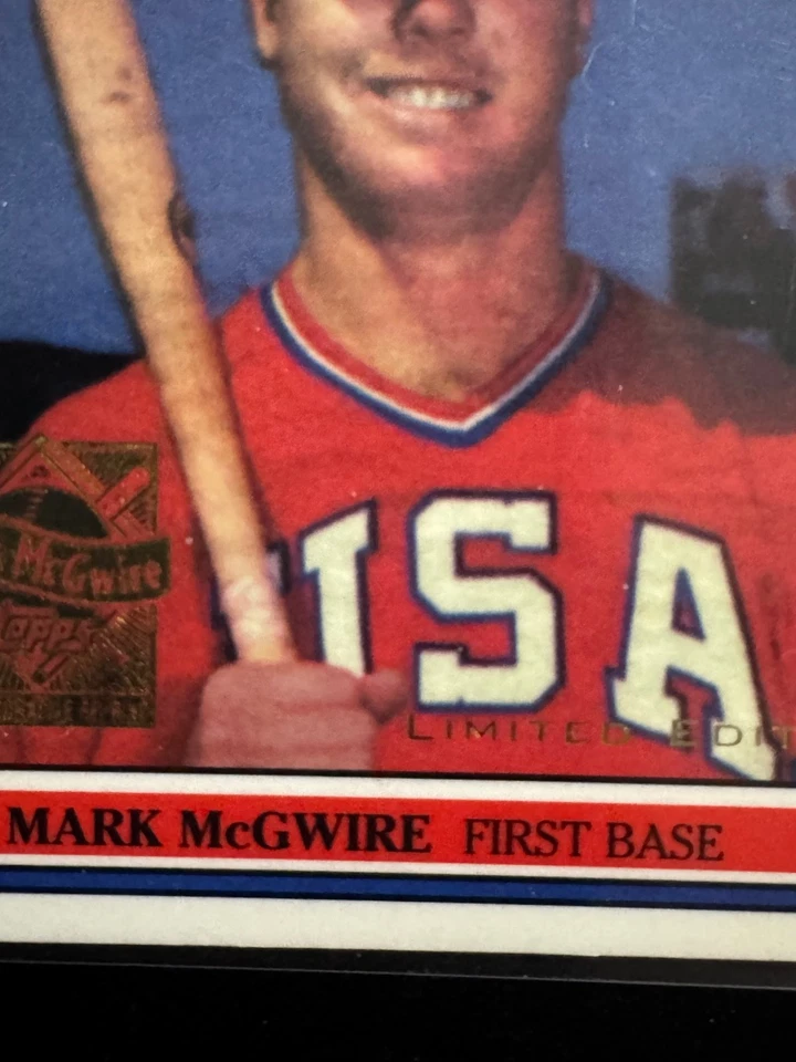 Tarjeta de novato Mark McGwire #401 Topps 1984 EE. UU. Basbeall Team edición limitada 1985 Foto 4 de 4