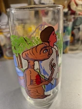 Aafes drinking glass e t nineteen 1982 E t phone home universal studio