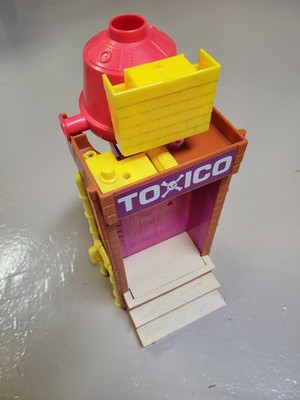 Captain Planet Toxic Sludge Dump Action Figure Play Set 1991 by Tiger Toys