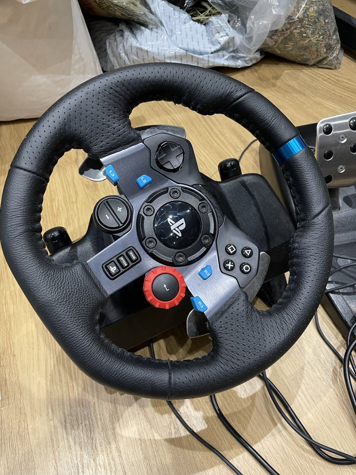 Logitech G29 Steering Wheel Pedals & Shifter (PS5/PS4/PS3) Excellent