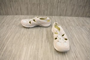 easy spirit earthen sandals