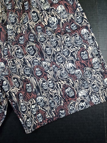 Pantalones Cortos Deadstock Warren Lotas Malla Desert Reaper AOP, Talla S 30-32, 6" Entrepierna - Imagen 4 de 14