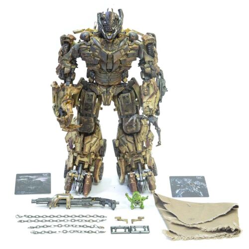 Unique Toys UT R-05 Megatron Desperado Desperado Desert color Version in stock - Picture 7 of 14