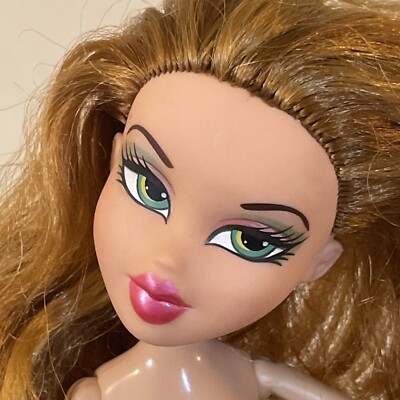 NUDE UNDRESSED BRATZ DOLL MGA MEYGAN No Feet First Edition Strut It 2001