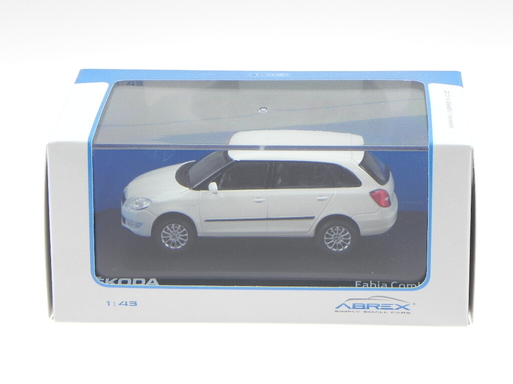 Skoda Fabia 2 Combi 2010 New Logo white diecast model car