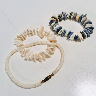 White Mother of Pearl and Blue Shell Beaded Bracelet