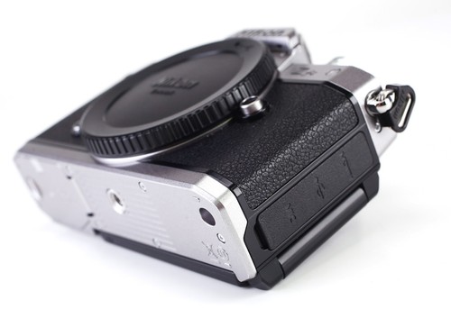 Nikon Z Fc Camera Body Only Boxed Battery & Charger 1,659 Shots Mirrorless Z - Picture 14 of 16